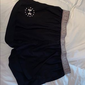 Black Under Armour shorts